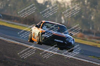 media/Jan-13-2024-CalClub SCCA (Sat) [[179f4822a7]]/Group 7/Sunset (Race)/